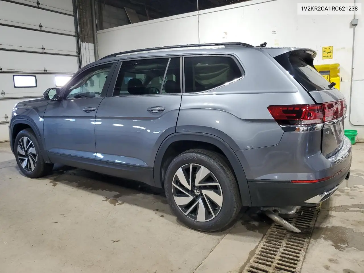 2024 Volkswagen Atlas Se VIN: 1V2KR2CA1RC621238 Lot: 62343235