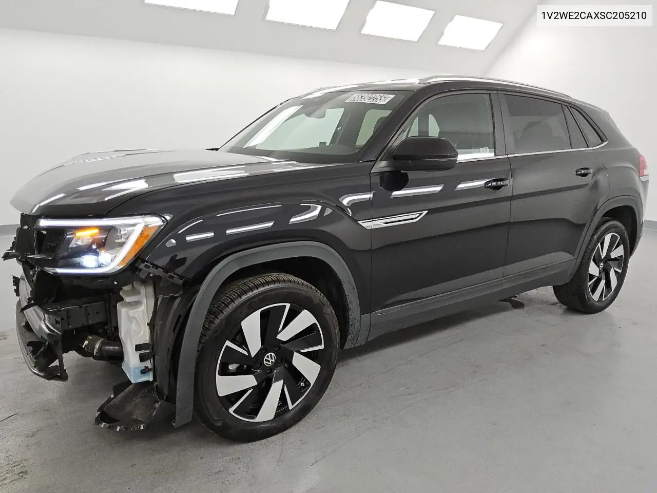2025 Volkswagen Atlas Cross Sport Se VIN: 1V2WE2CAXSC205210 Lot: 56392255