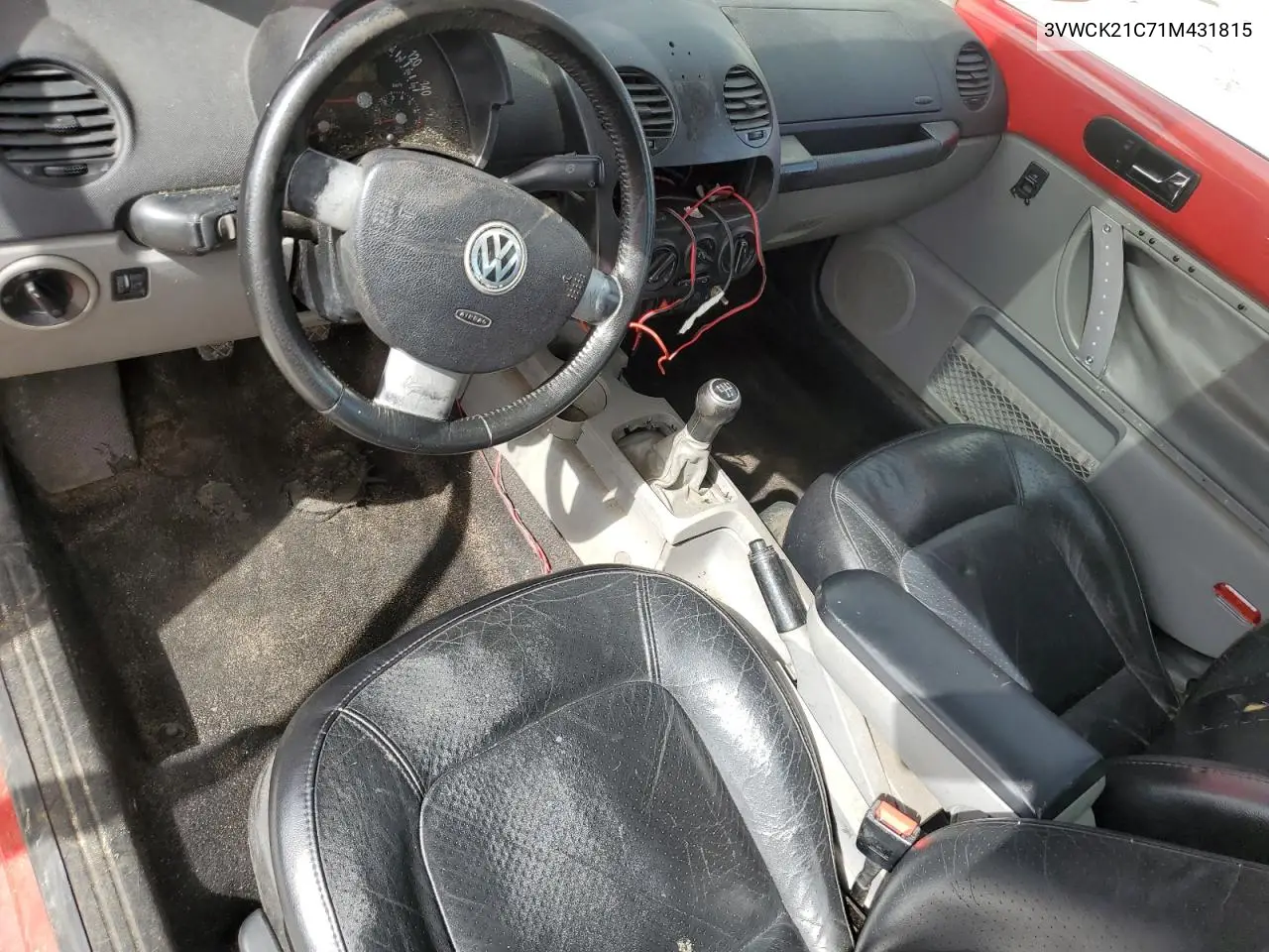 2001 Volkswagen New Beetle Gls VIN: 3VWCK21C71M431815 Lot: 56801875