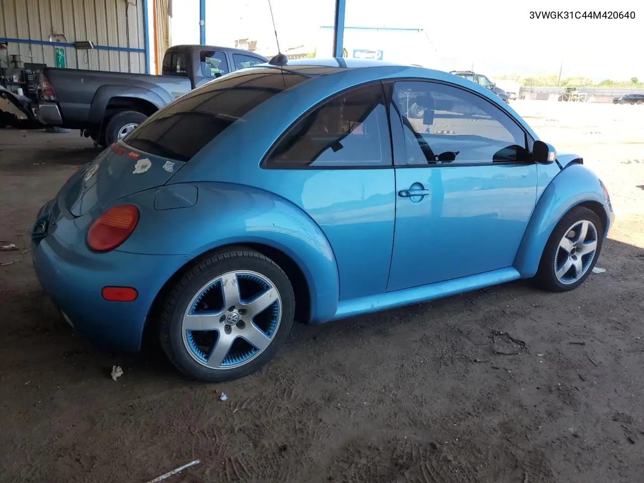2004 Volkswagen New Beetle Satellite Blue Gls VIN: 3VWGK31C44M420640 Lot: 56803395