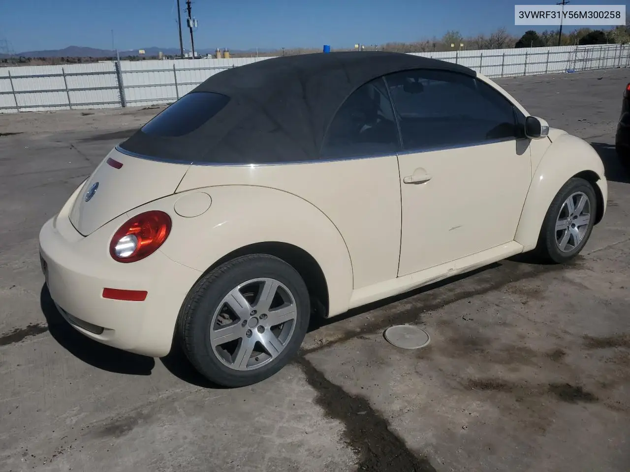 2006 Volkswagen New Beetle Convertible Option Package 1 VIN: 3VWRF31Y56M300258 Lot: 52925475