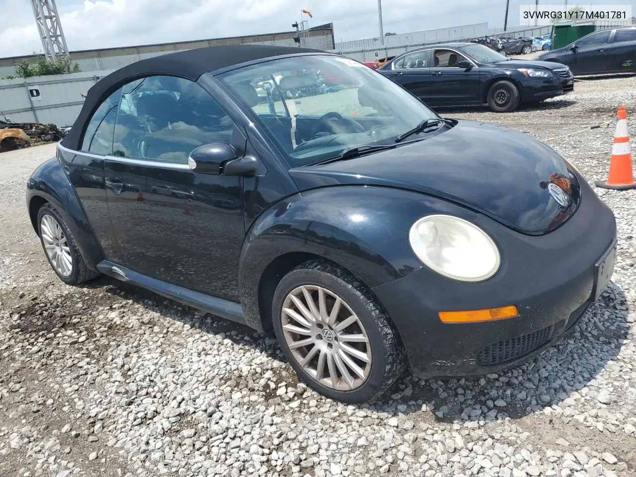 2007 Volkswagen New Beetle Convertible Option Package 1 VIN: 3VWRG31Y17M401781 Lot: 62844495