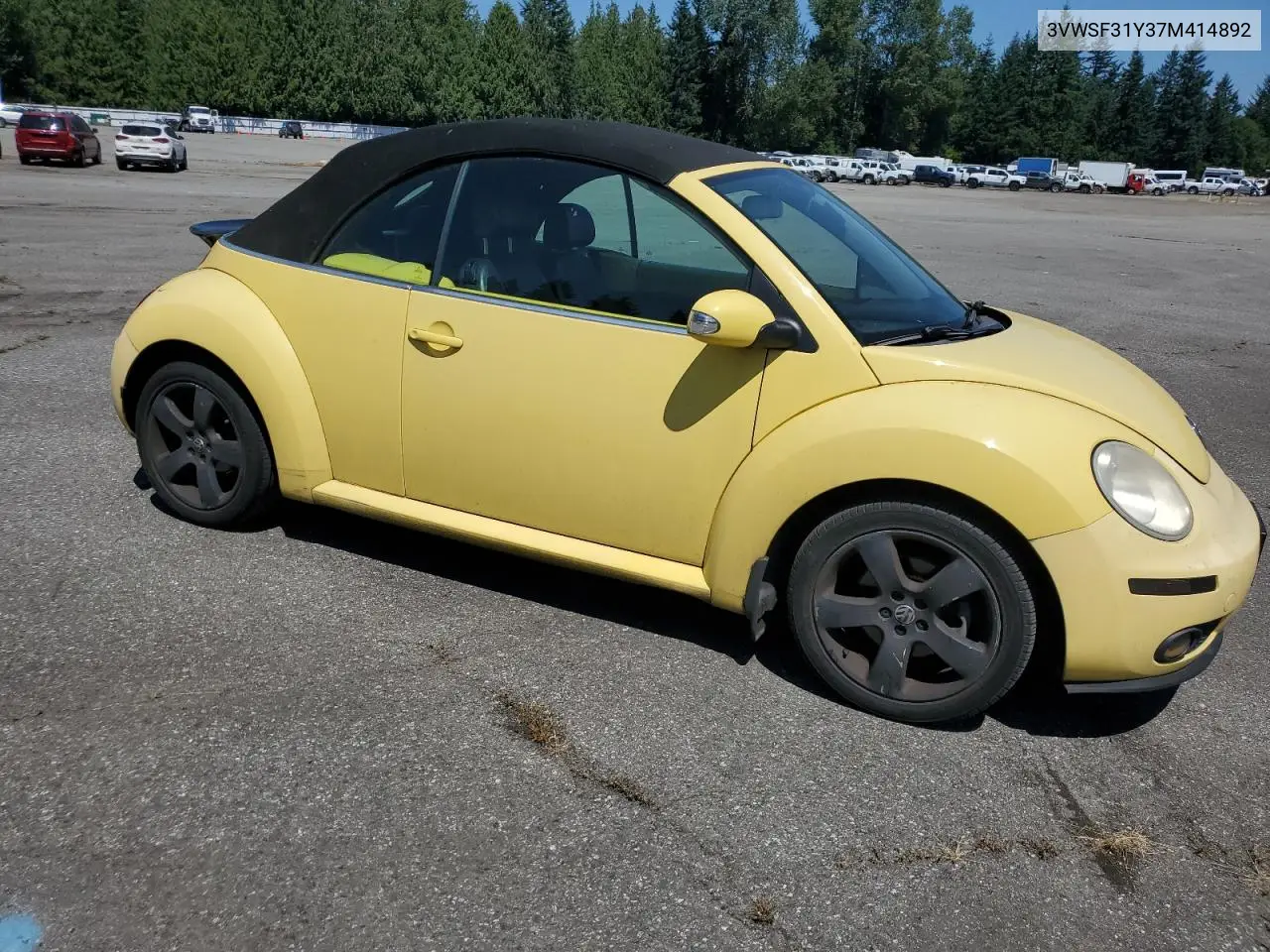 2007 Volkswagen New Beetle Convertible Option Package 2 VIN: 3VWSF31Y37M414892 Lot: 65466425