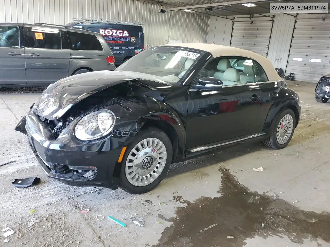 2013 Volkswagen Beetle VIN: 3VW5P7AT5DM811974 Lot: 56853015