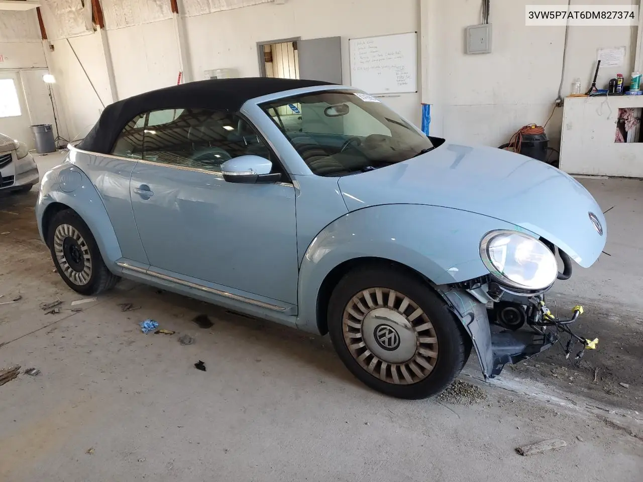 2013 Volkswagen Beetle VIN: 3VW5P7AT6DM827374 Lot: 61416995