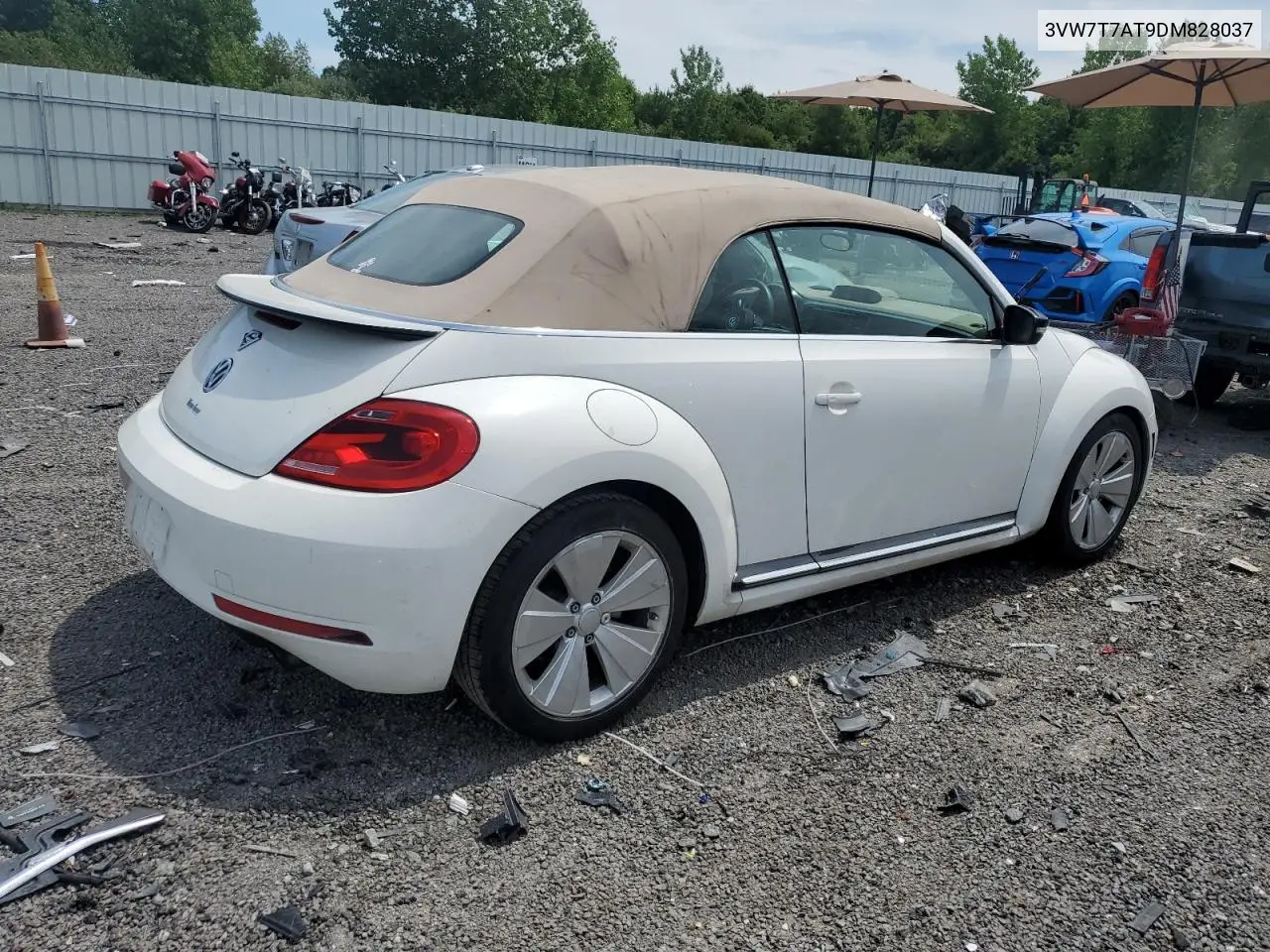 2013 Volkswagen Beetle Turbo VIN: 3VW7T7AT9DM828037 Lot: 61591925