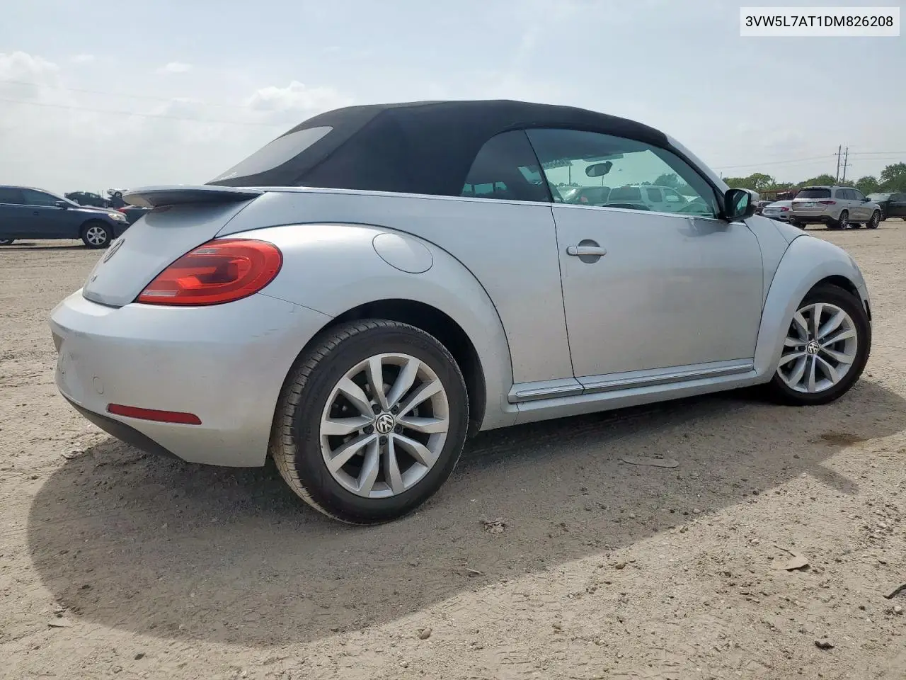 2013 Volkswagen Beetle VIN: 3VW5L7AT1DM826208 Lot: 63332585