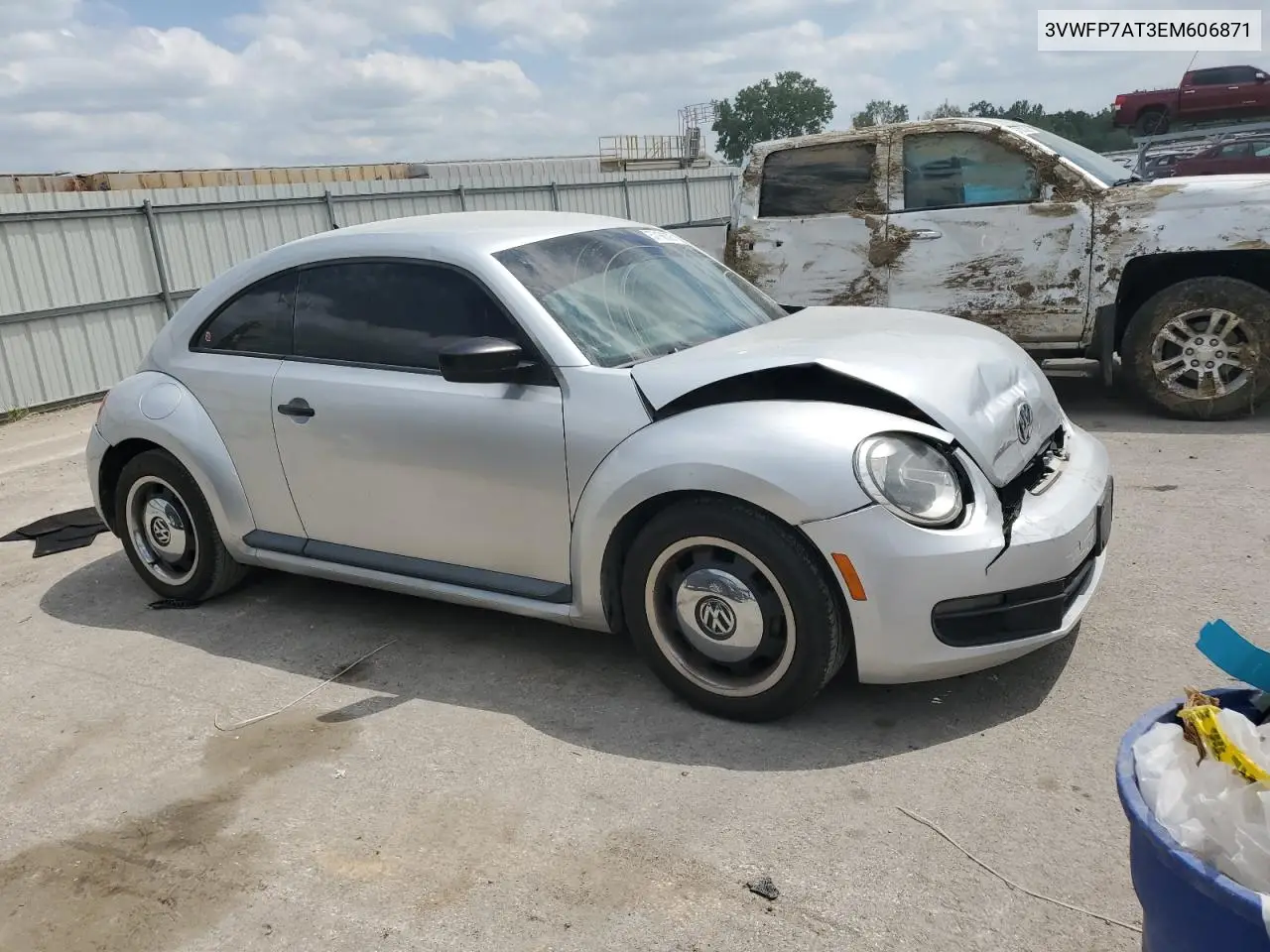 2014 Volkswagen Beetle VIN: 3VWFP7AT3EM606871 Lot: 57166095