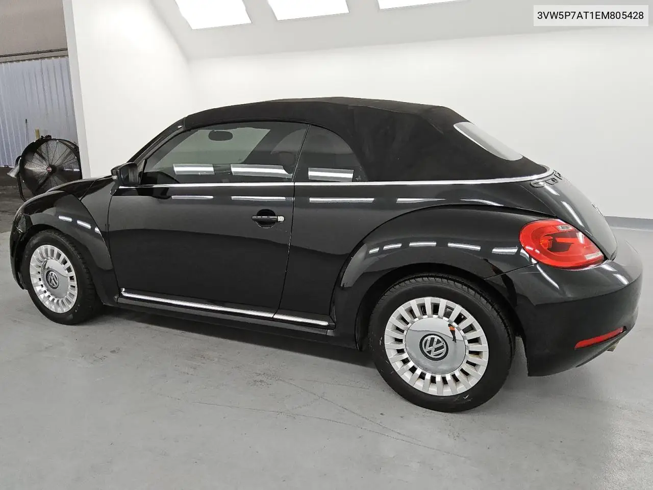 2014 Volkswagen Beetle VIN: 3VW5P7AT1EM805428 Lot: 81594824