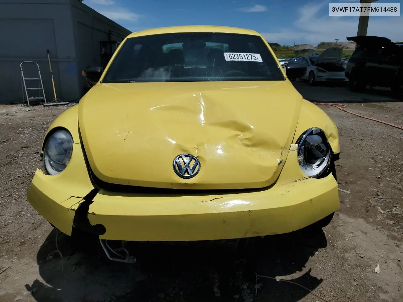 2015 Volkswagen Beetle 1.8T VIN: 3VWF17AT7FM614488 Lot: 62351275