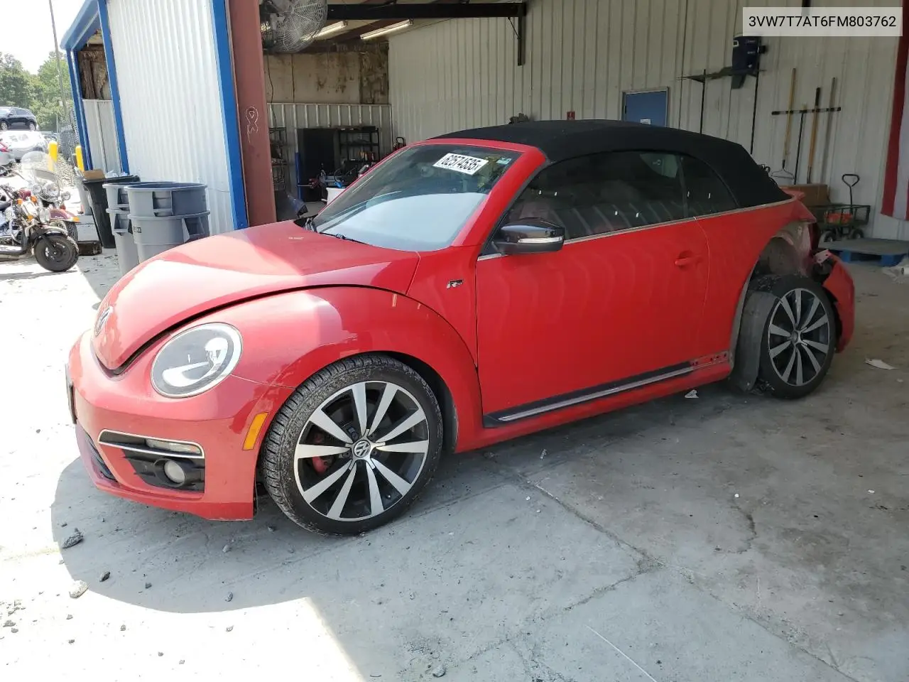 2015 Volkswagen Beetle R-Line VIN: 3VW7T7AT6FM803762 Lot: 62574535