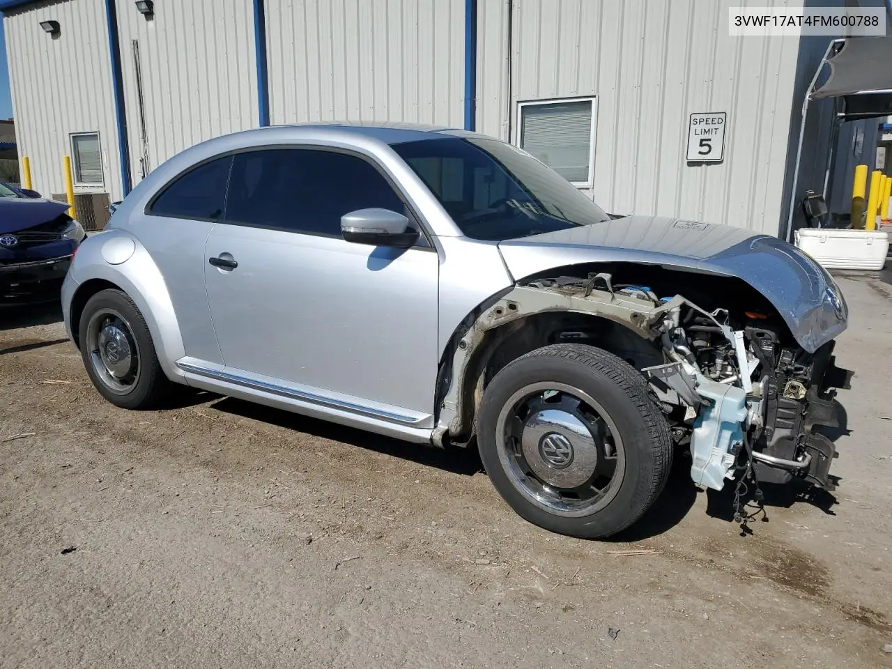 2015 Volkswagen Beetle 1.8T VIN: 3VWF17AT4FM600788 Lot: 63053865