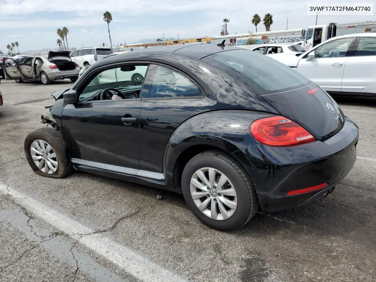 2015 Volkswagen Beetle 1.8T VIN: 3VWF17AT2FM647740 Lot: 67149103