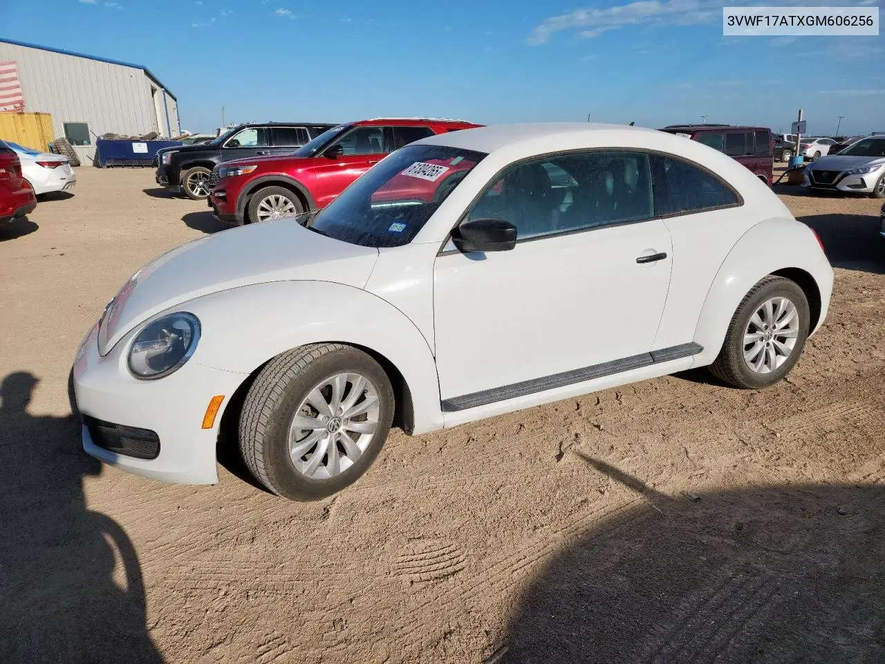2016 Volkswagen Beetle 1.8T VIN: 3VWF17ATXGM606256 Lot: 61304265