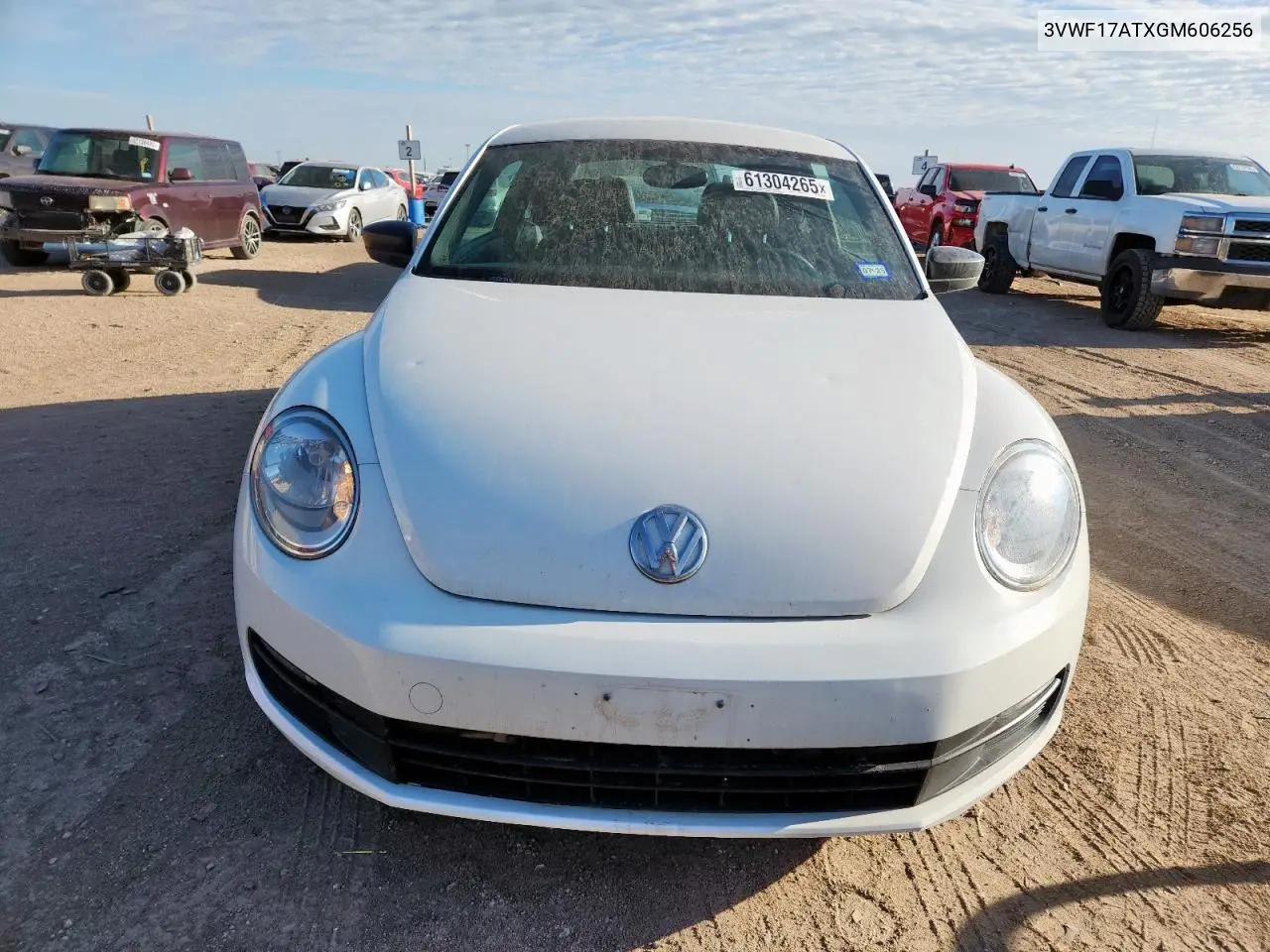 2016 Volkswagen Beetle 1.8T VIN: 3VWF17ATXGM606256 Lot: 61304265
