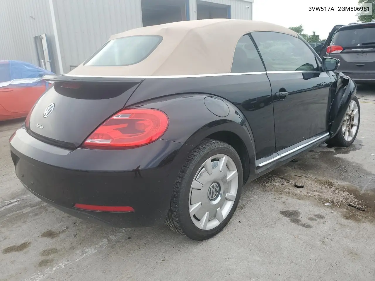 2016 Volkswagen Beetle S/Se VIN: 3VW517AT2GM806981 Lot: 62275095