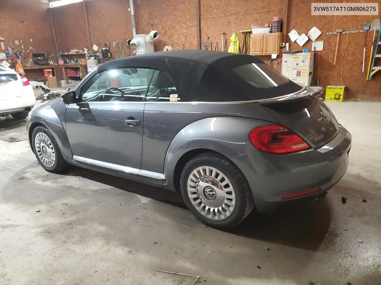 2016 Volkswagen Beetle S/Se VIN: 3VW517AT1GM806275 Lot: 63319925