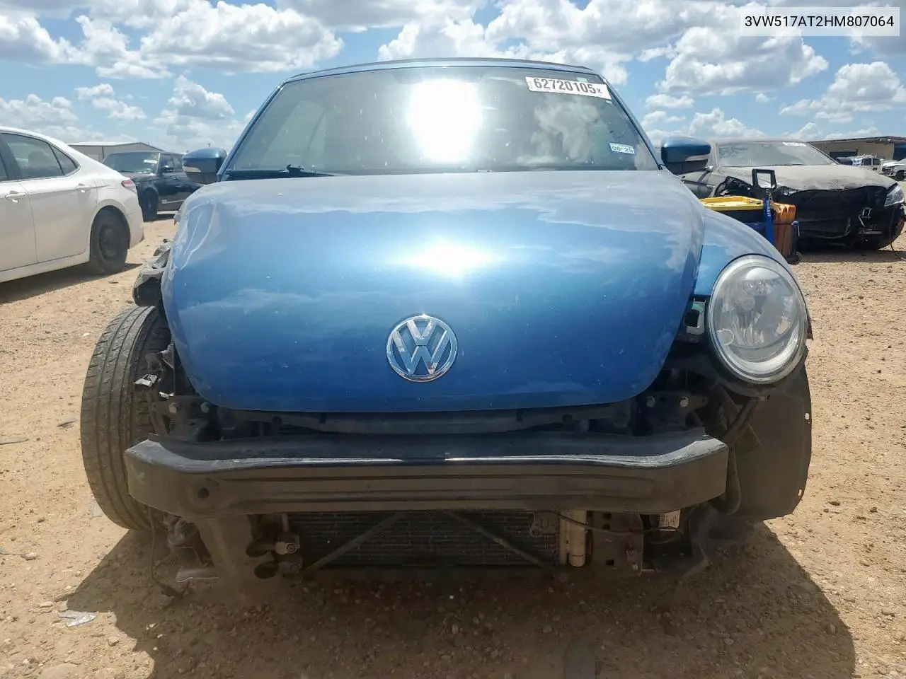 2017 Volkswagen Beetle S/Se VIN: 3VW517AT2HM807064 Lot: 62720105