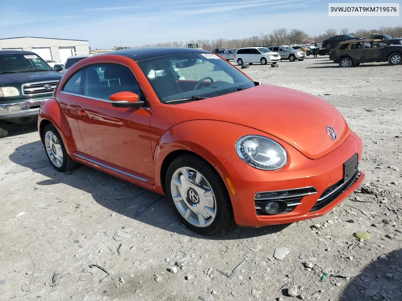 2019 Volkswagen Beetle Se VIN: 3VWJD7AT9KM719576 Lot: 45391085