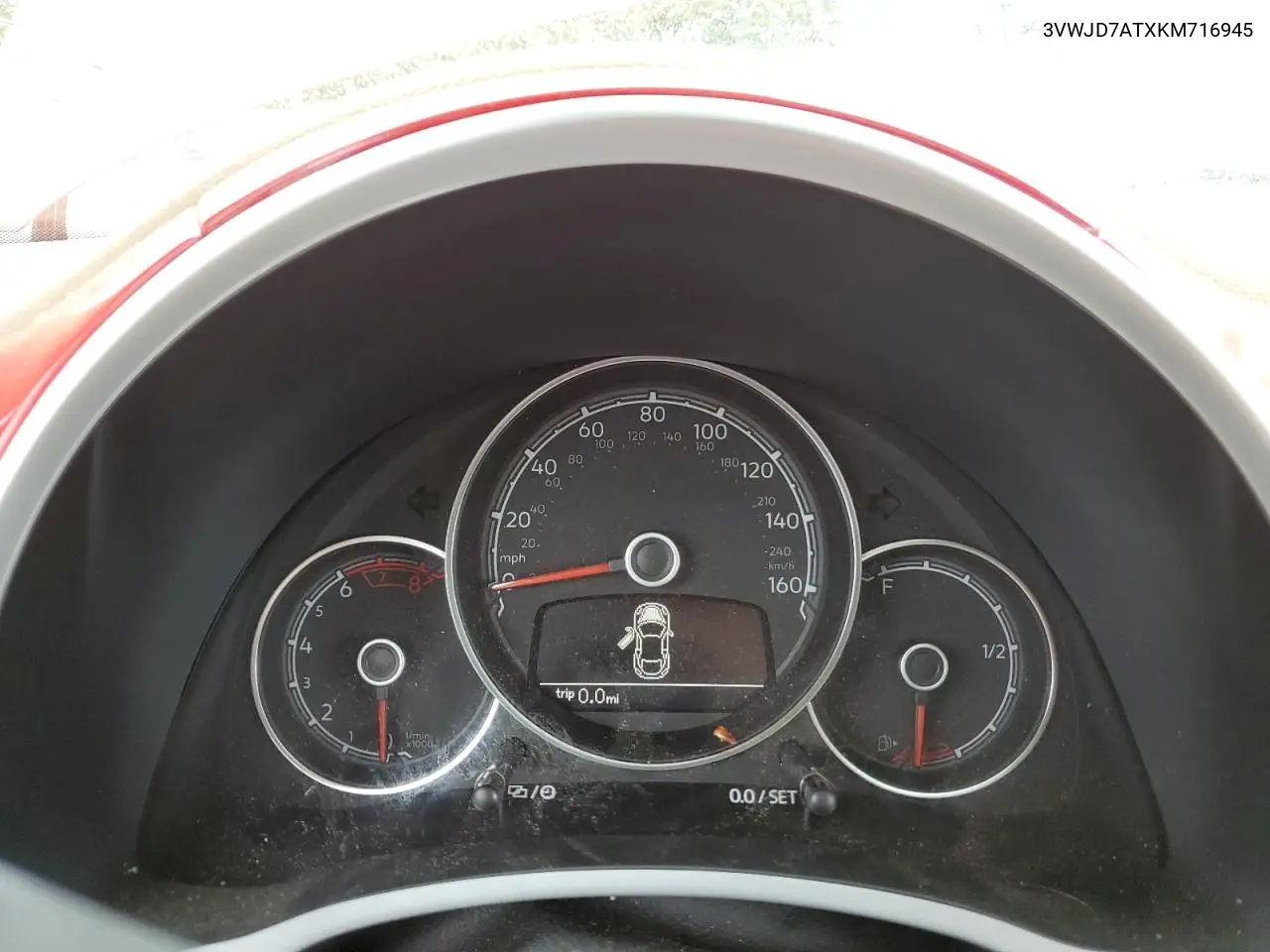 2019 Volkswagen Beetle Se VIN: 3VWJD7ATXKM716945 Lot: 62724375