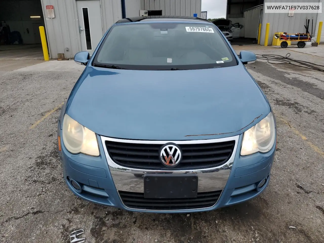 2007 Volkswagen Eos 2.0T Luxury VIN: WVWFA71F97V037628 Lot: 59797865