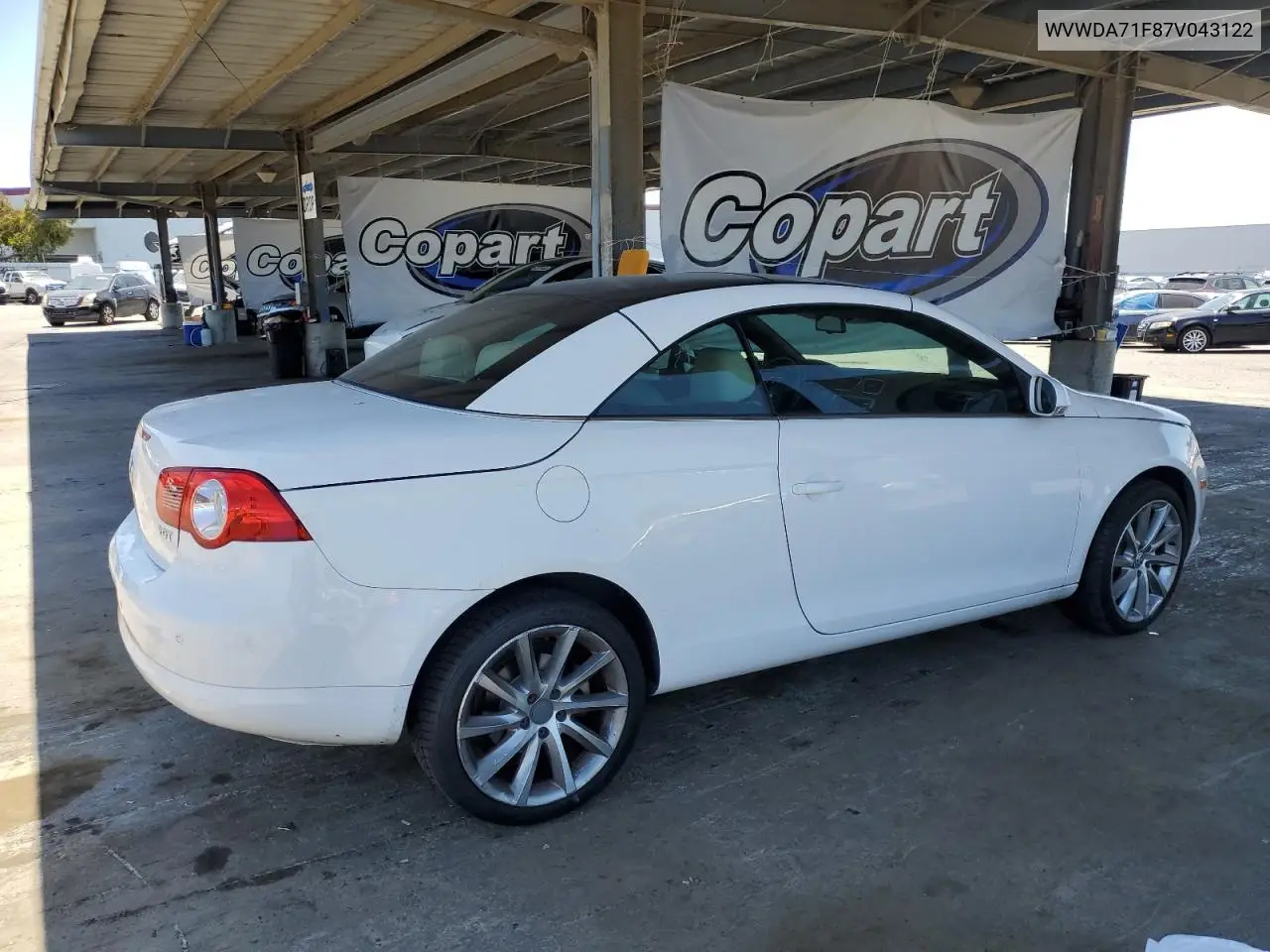 2007 Volkswagen Eos 2.0T Sport VIN: WVWDA71F87V043122 Lot: 62883535