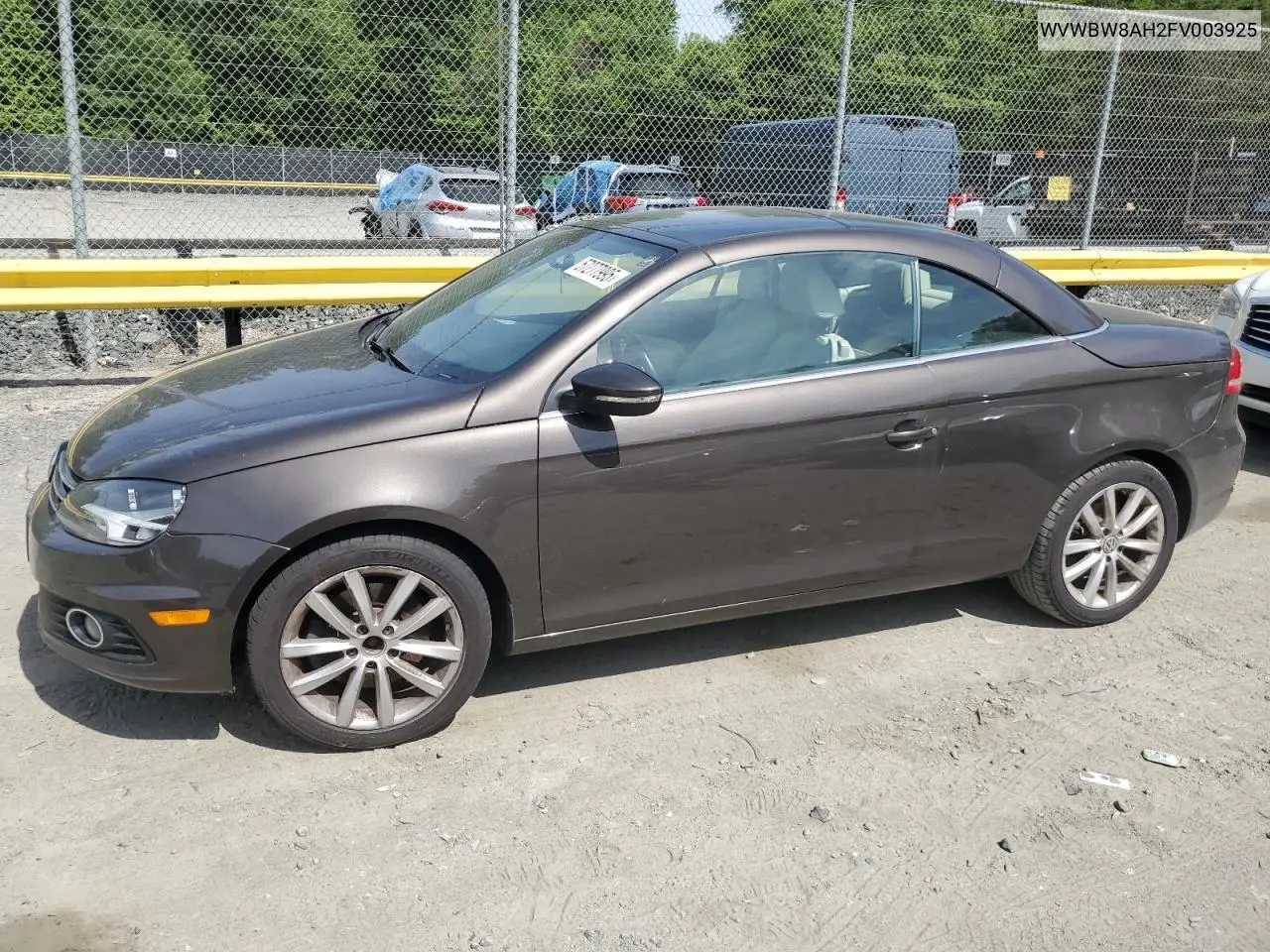 2015 Volkswagen Eos Komfort VIN: WVWBW8AH2FV003925 Lot: 57277995