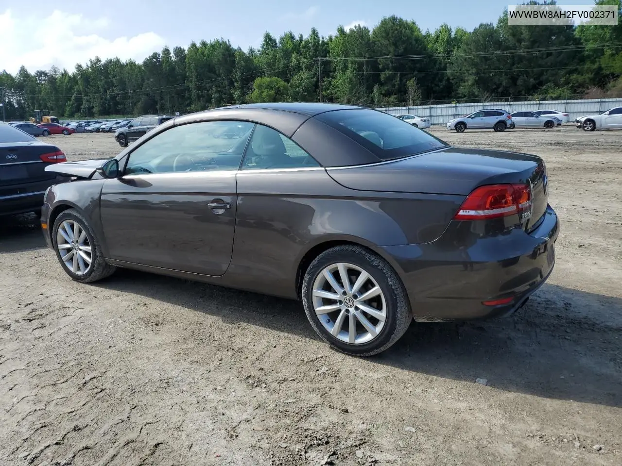 2015 Volkswagen Eos Komfort VIN: WVWBW8AH2FV002371 Lot: 61333255