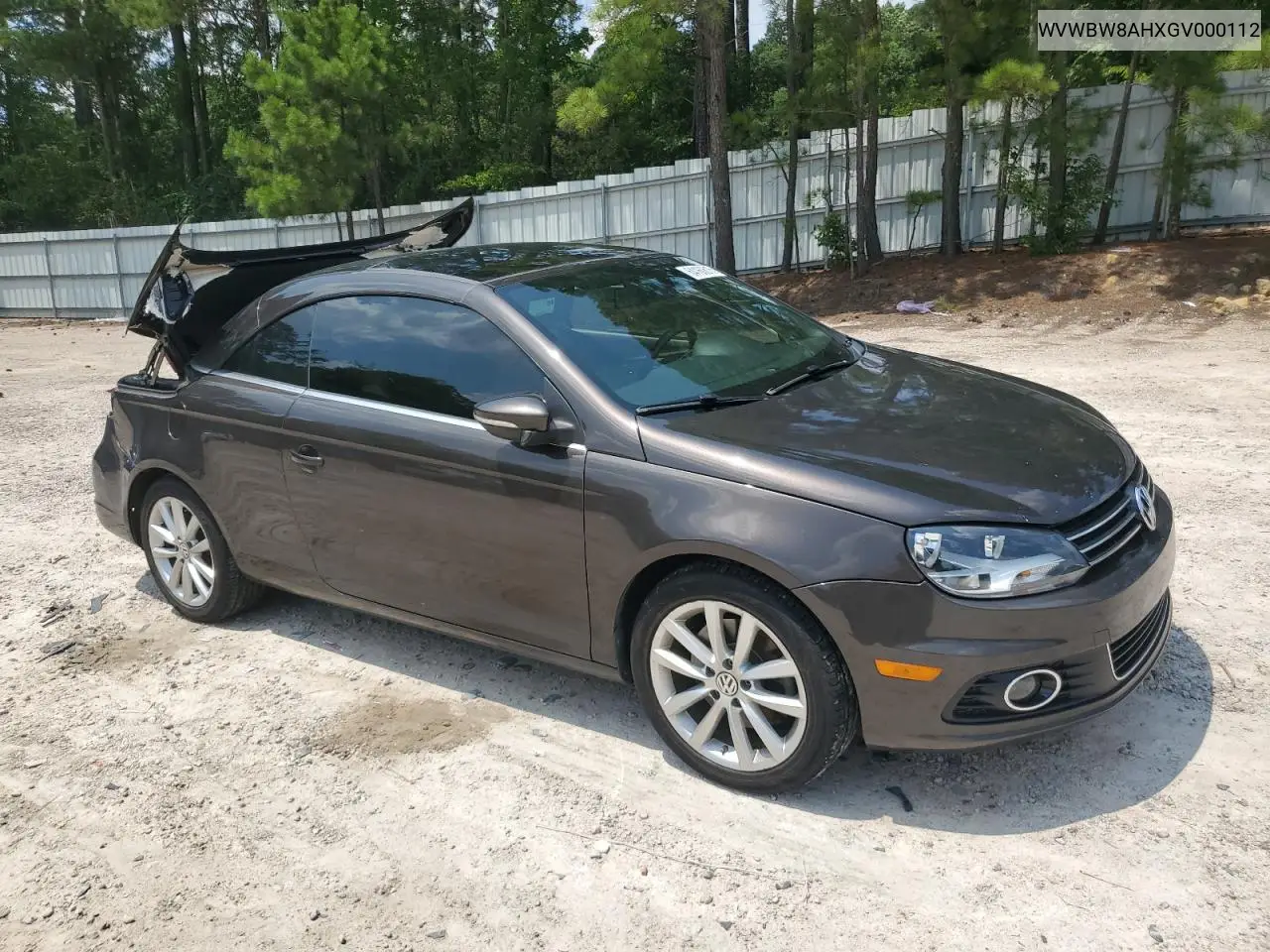 2016 Volkswagen Eos Komfort VIN: WVWBW8AHXGV000112 Lot: 64160615
