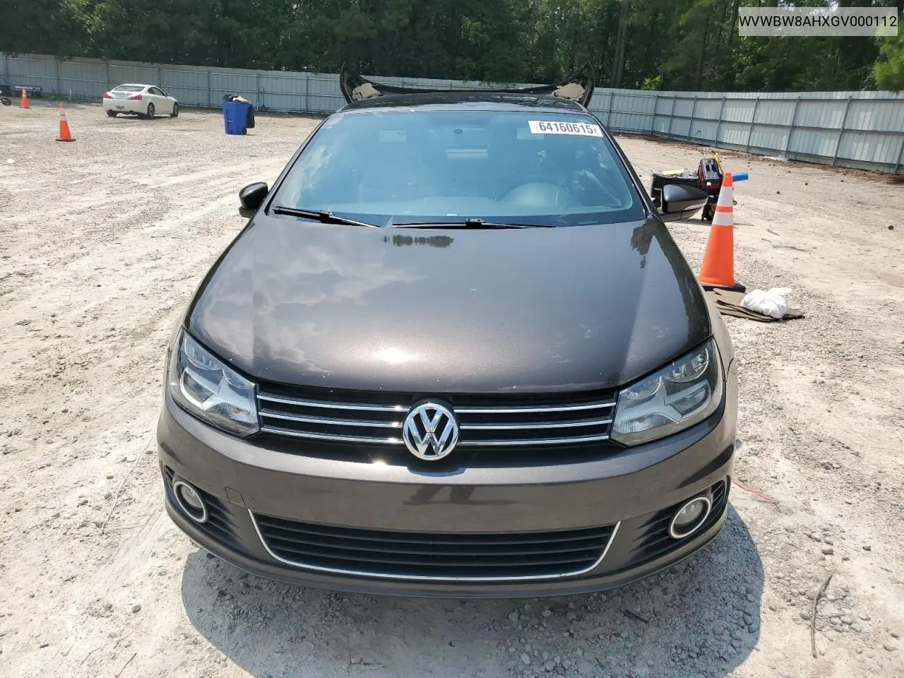 2016 Volkswagen Eos Komfort VIN: WVWBW8AHXGV000112 Lot: 64160615