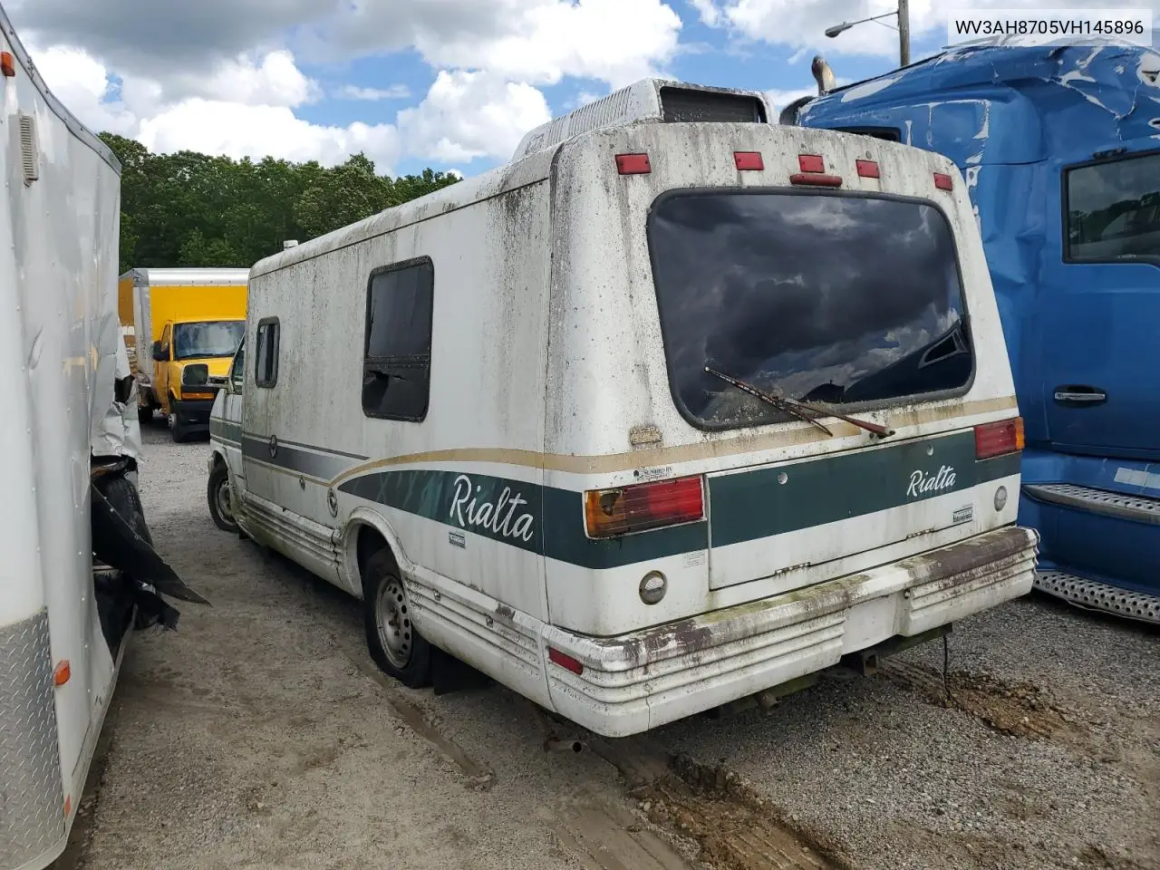 1998 Volkswagen Eurovan VIN: WV3AH8705VH145896 Lot: 57894915