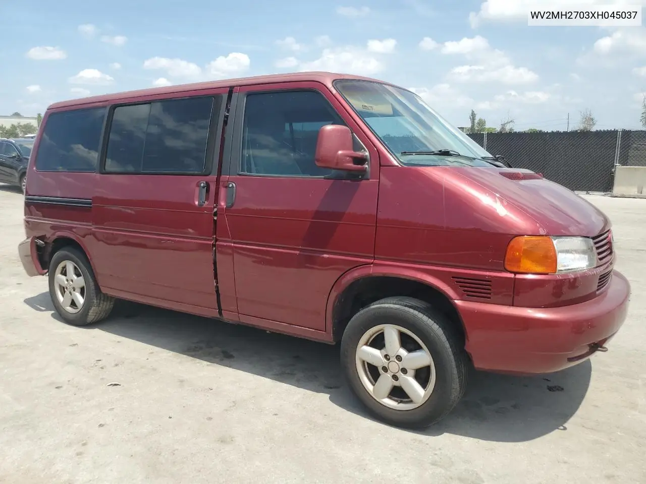 1999 Volkswagen Eurovan Mv VIN: WV2MH2703XH045037 Lot: 57109265