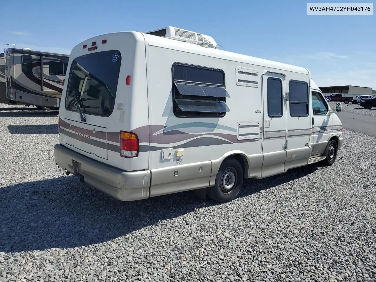 2000 Volkswagen Eurovan VIN: WV3AH4702YH043176 Lot: 53989455