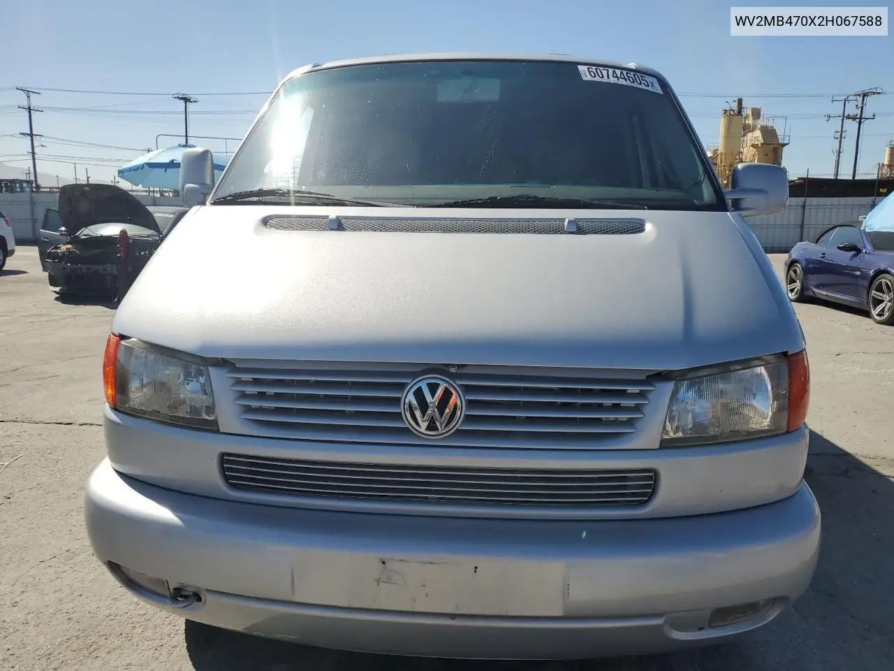 2002 Volkswagen Eurovan Mv VIN: WV2MB470X2H067588 Lot: 60744605
