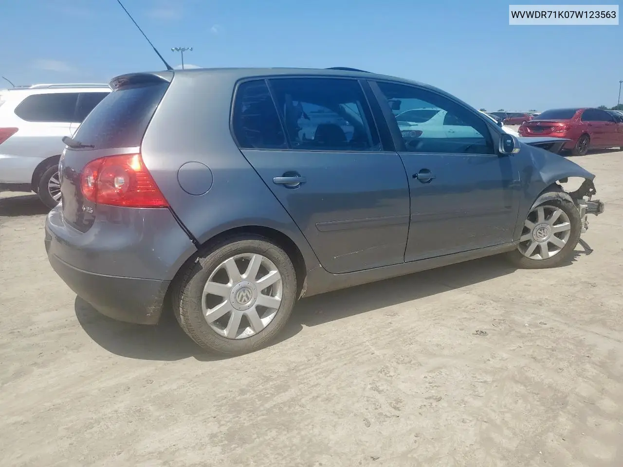 2007 Volkswagen Rabbit VIN: WVWDR71K07W123563 Lot: 61220635