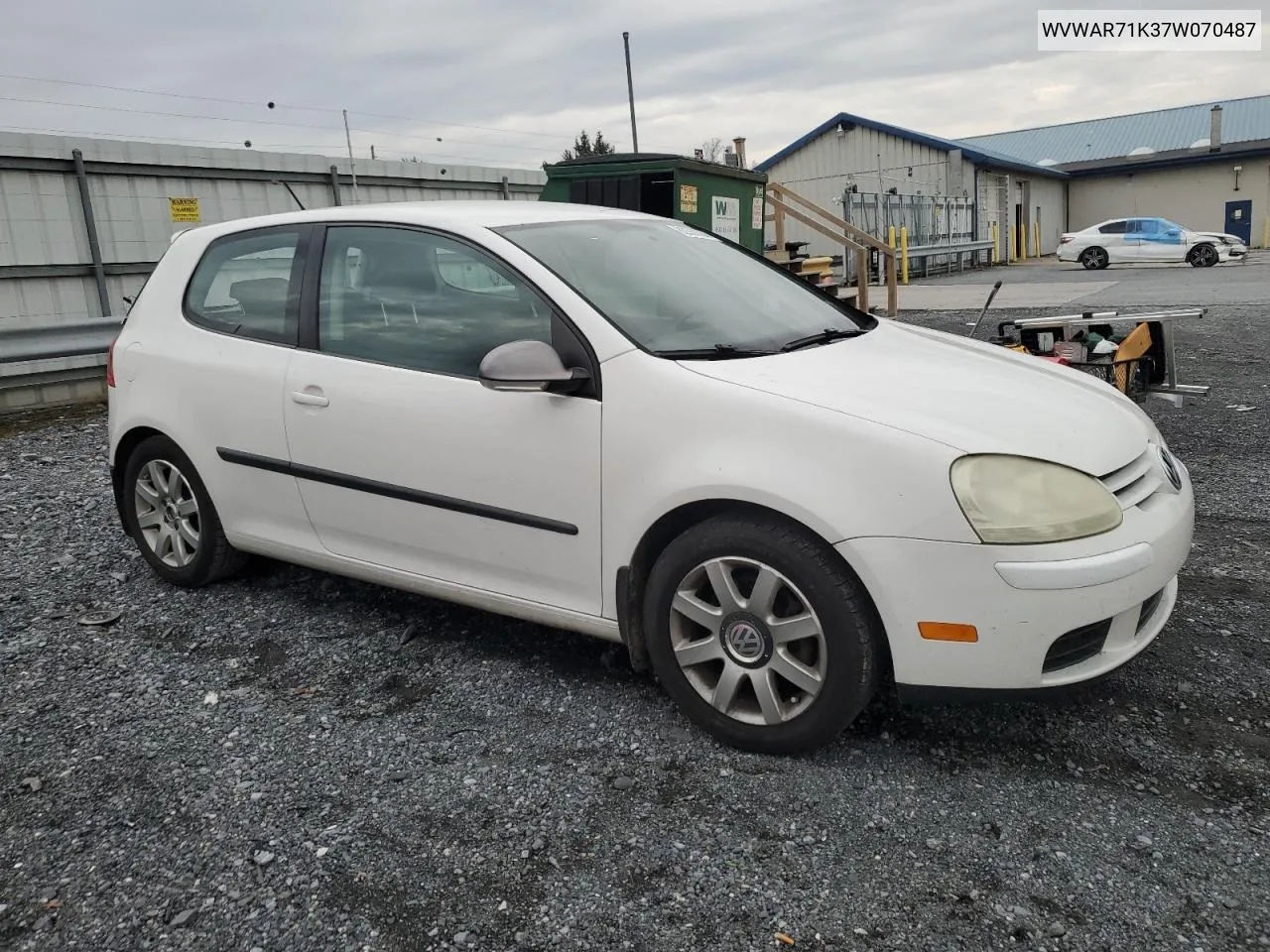 2007 Volkswagen Rabbit VIN: WVWAR71K37W070487 Lot: 82368384
