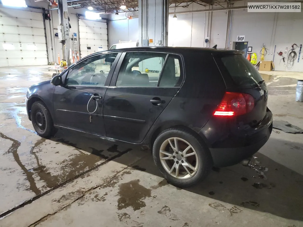 2007 Volkswagen Rabbit VIN: WVWCR71KX7W281582 Lot: 89280145