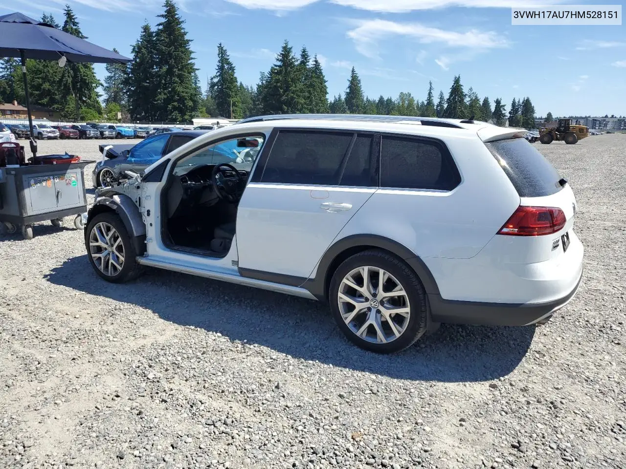 2017 Volkswagen Golf Alltrack S VIN: 3VWH17AU7HM528151 Lot: 63118175