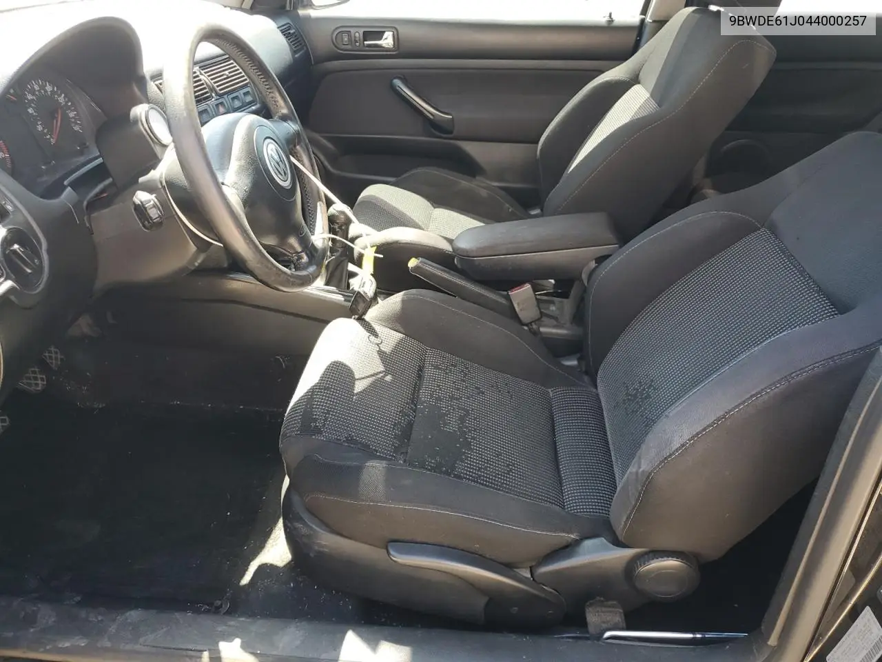 2004 Volkswagen Gti VIN: 9BWDE61J044000257 Lot: 56336065