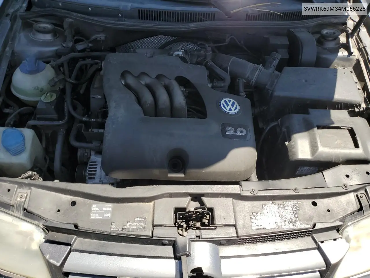 2004 Volkswagen Jetta Gl VIN: 3VWRK69M34M066228 Lot: 59626635