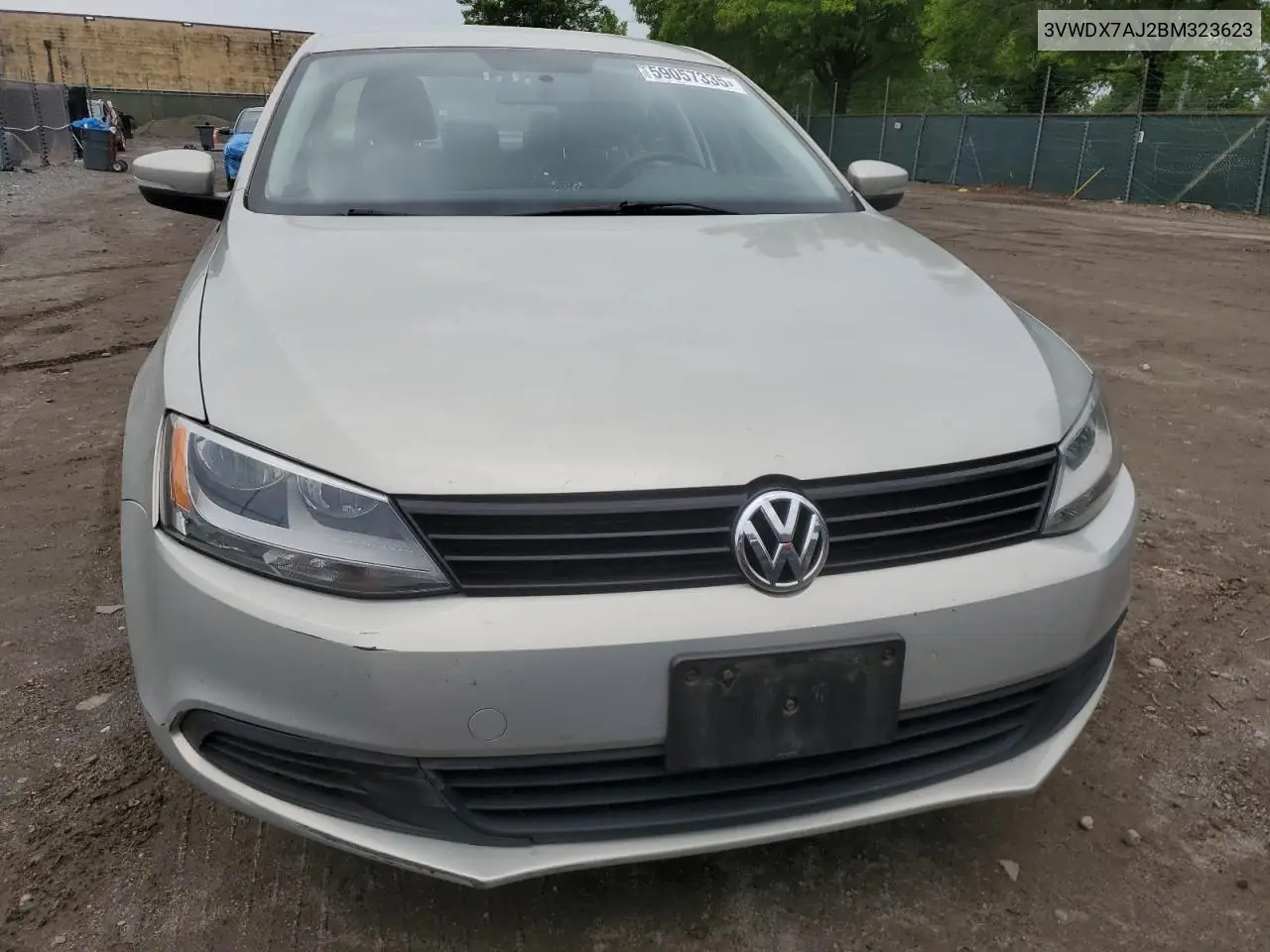 3vwdx7aj2bm323623 3VWDX7AJ2BM323623 2011 Volkswagen Jetta Se