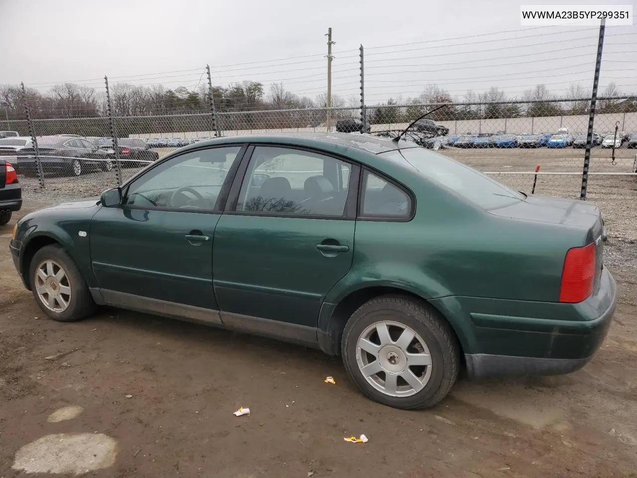 2000 Volkswagen Passat Gls VIN: WVWMA23B5YP299351 Lot: 44905385