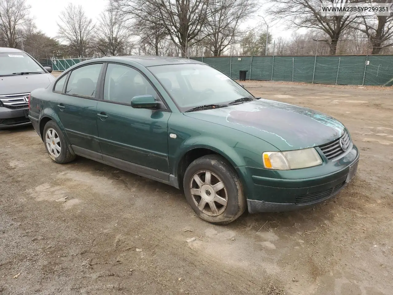 2000 Volkswagen Passat Gls VIN: WVWMA23B5YP299351 Lot: 44905385