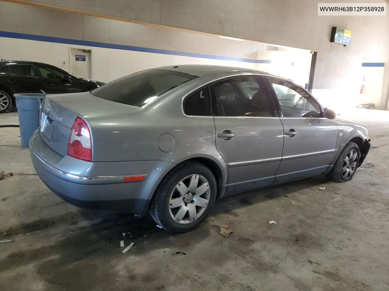 2002 Volkswagen Passat Glx VIN: WVWRH63B12P358928 Lot: 89107195