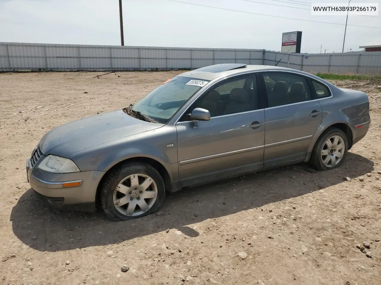 2003 Volkswagen Passat Glx 4Motion VIN: WVWTH63B93P266179 Lot: 55098375