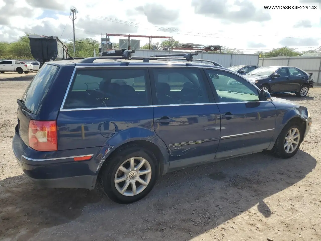 2004 Volkswagen Passat Gls VIN: WVWVD63BX4E229143 Lot: 51876575