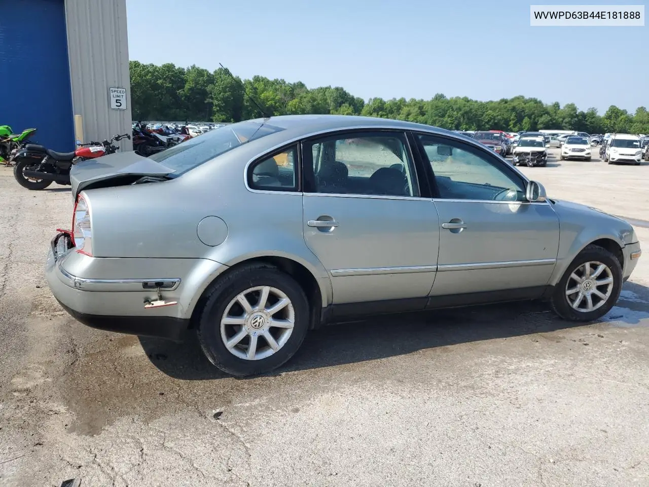 2004 Volkswagen Passat Gls VIN: WVWPD63B44E181888 Lot: 60242875