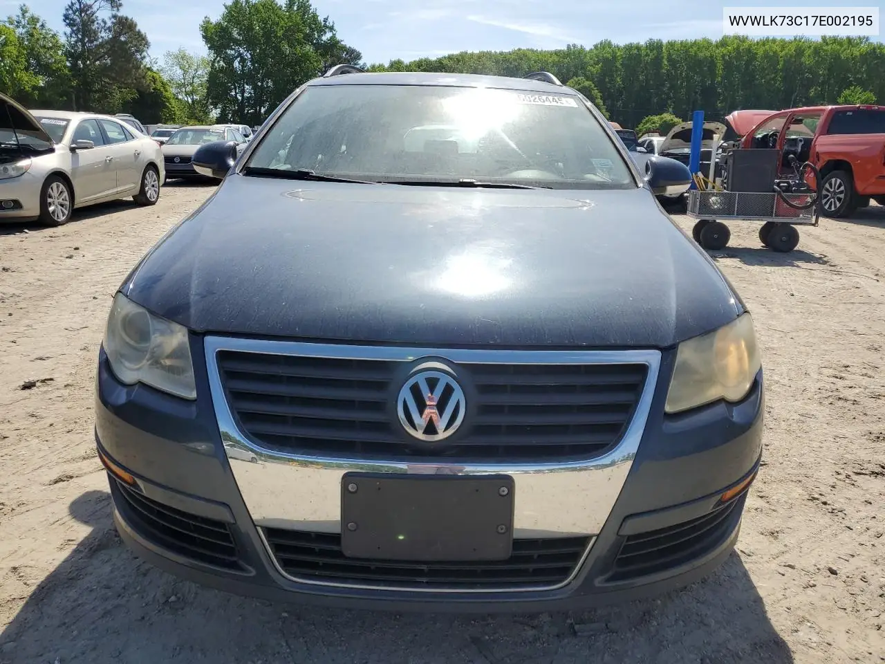 2007 Volkswagen Passat 2.0T Wagon Value VIN: WVWLK73C17E002195 Lot: 56026445