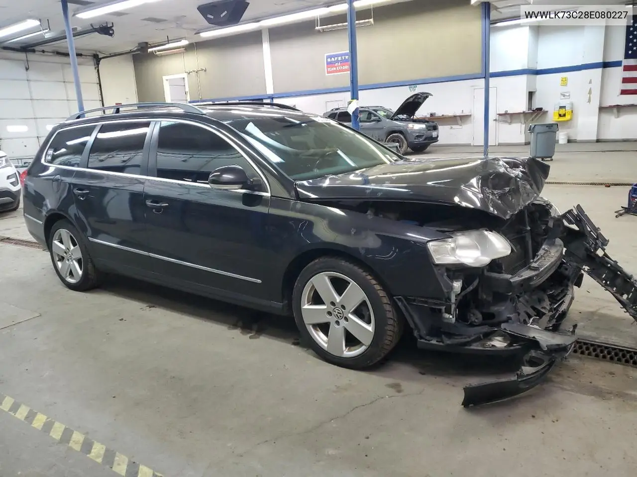 2008 Volkswagen Passat Wagon Komfort VIN: WVWLK73C28E080227 Lot: 46614995