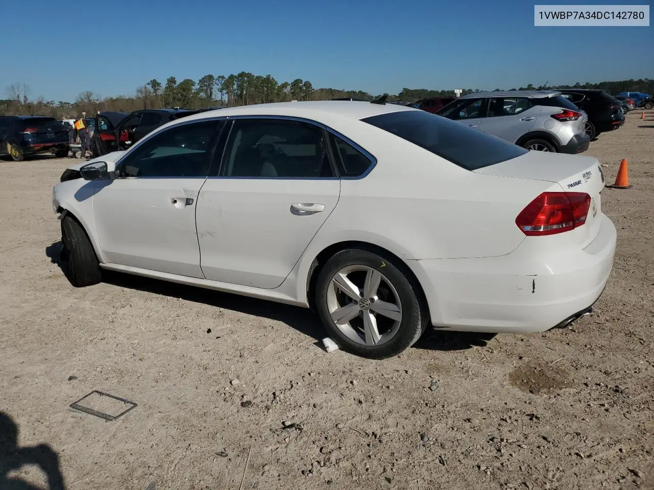 2013 Volkswagen Passat Se VIN: 1VWBP7A34DC142780 Lot: 48653365